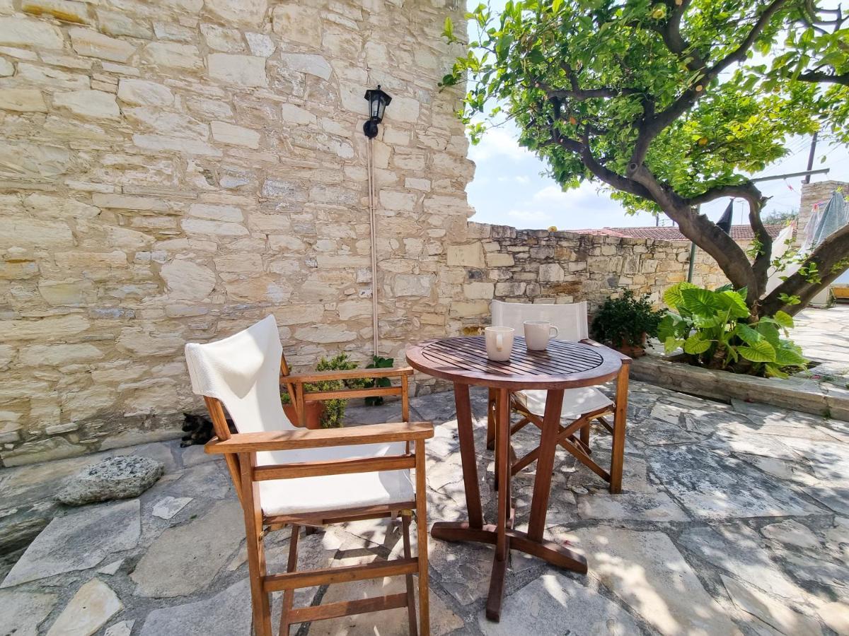 Athena'S Pool Oasis Apartment Skarinou Екстериор снимка