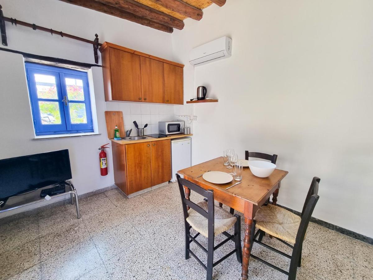 Athena'S Pool Oasis Apartment Skarinou Екстериор снимка