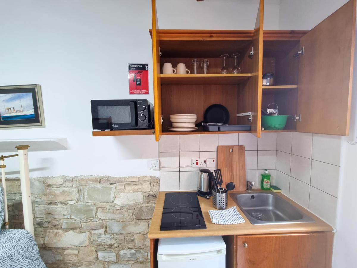 Athena'S Pool Oasis Apartment Skarinou Екстериор снимка
