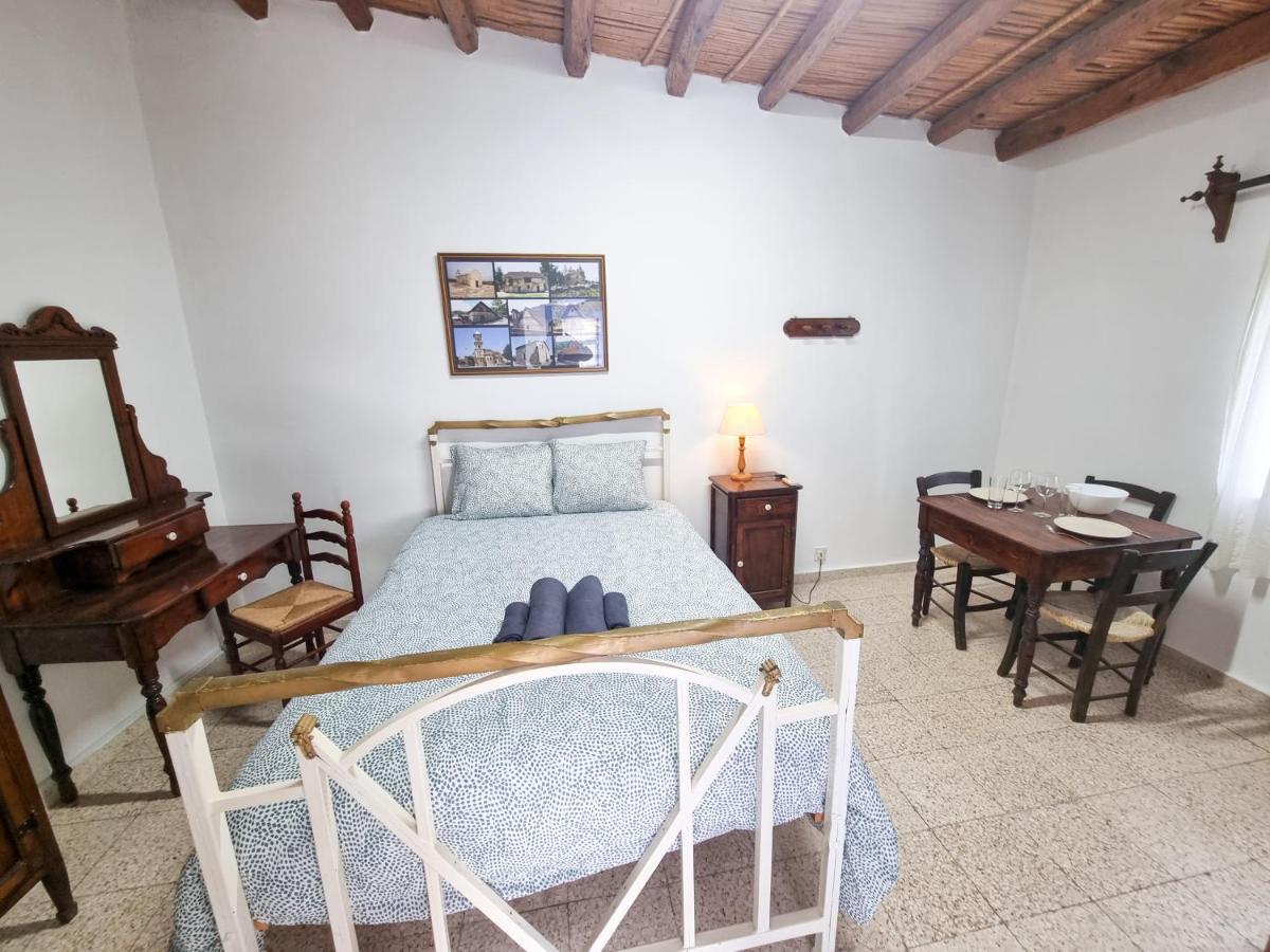 Athena'S Pool Oasis Apartment Skarinou Екстериор снимка