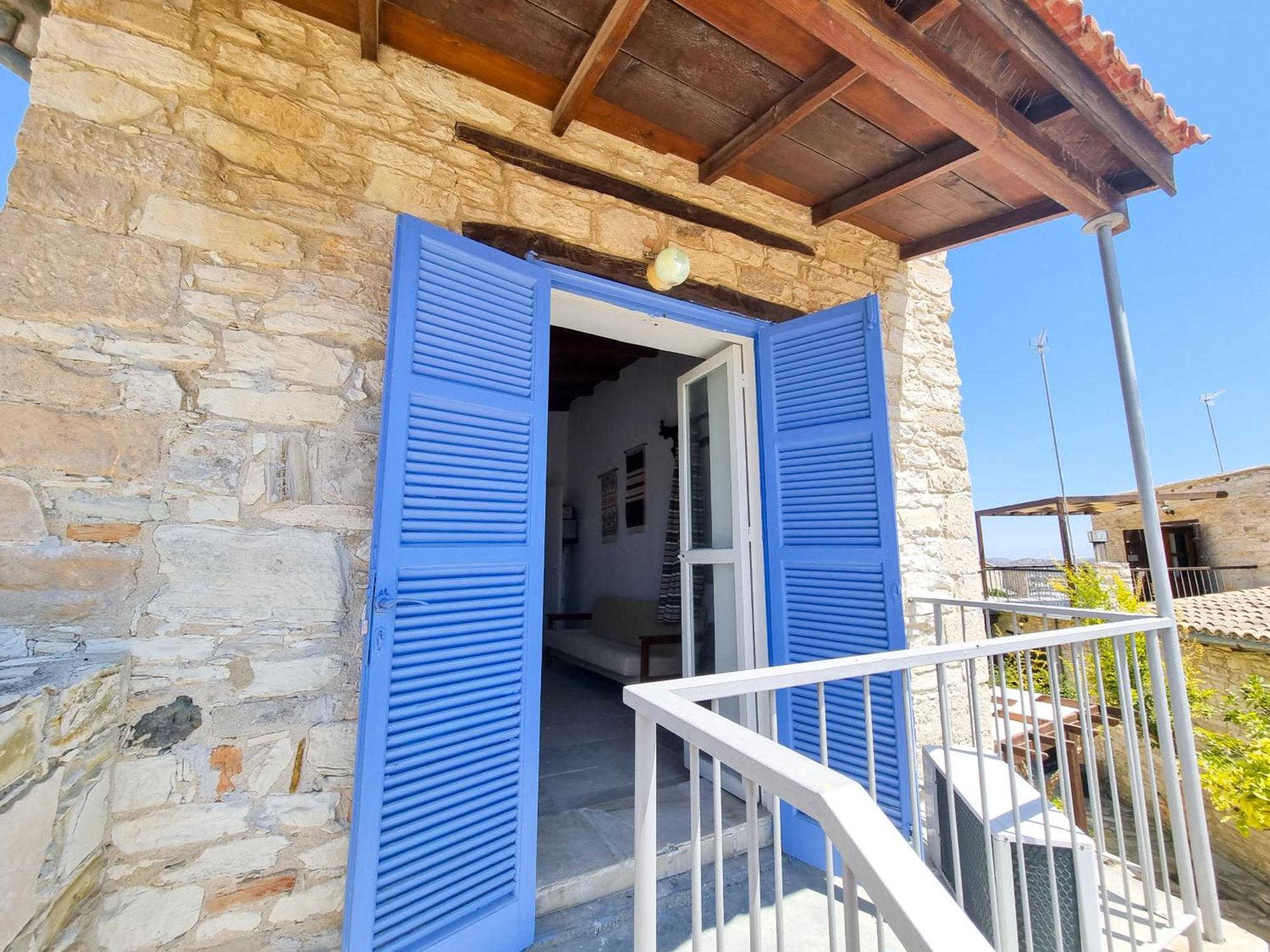 Athena'S Pool Oasis Apartment Skarinou Екстериор снимка