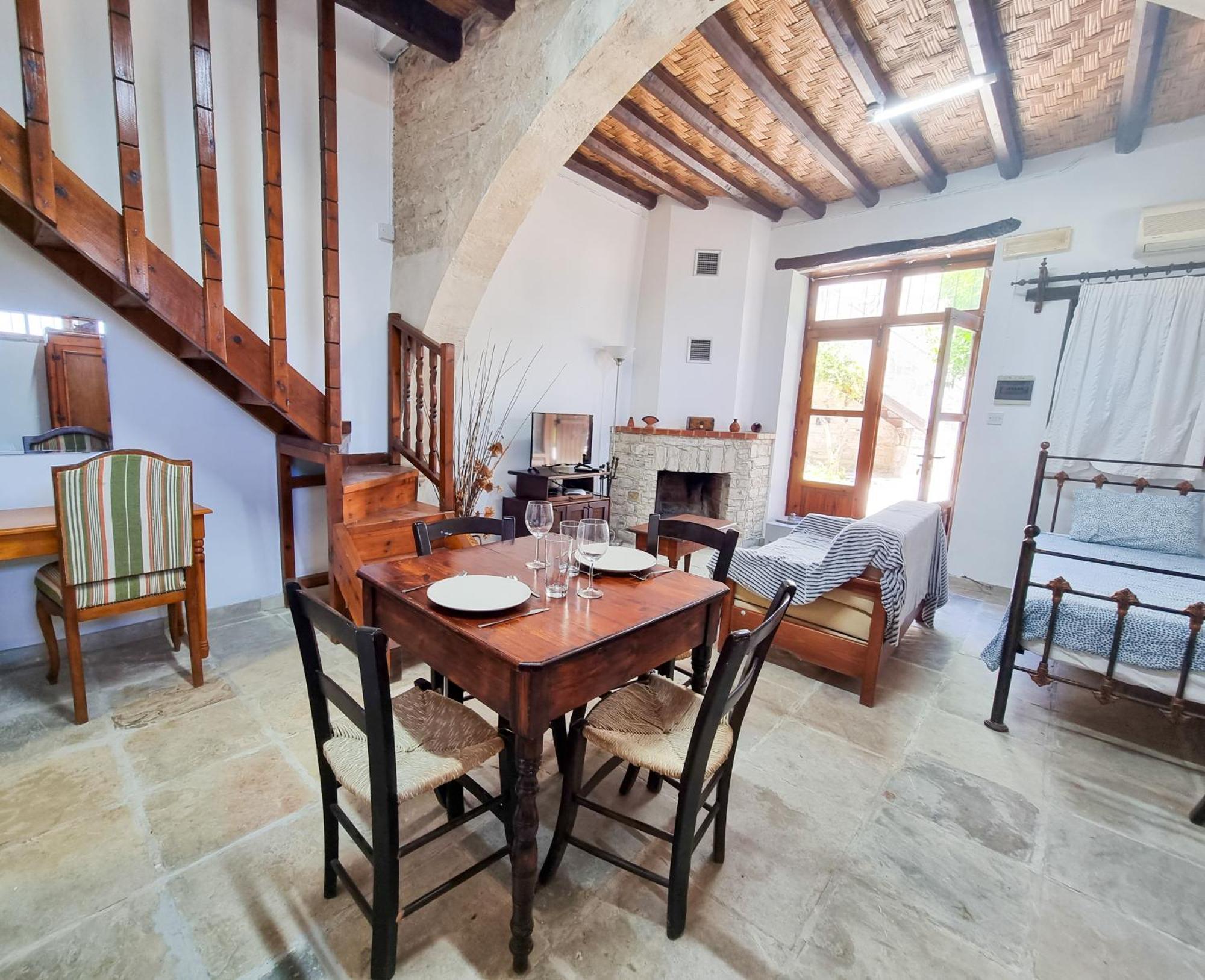 Athena'S Pool Oasis Apartment Skarinou Екстериор снимка